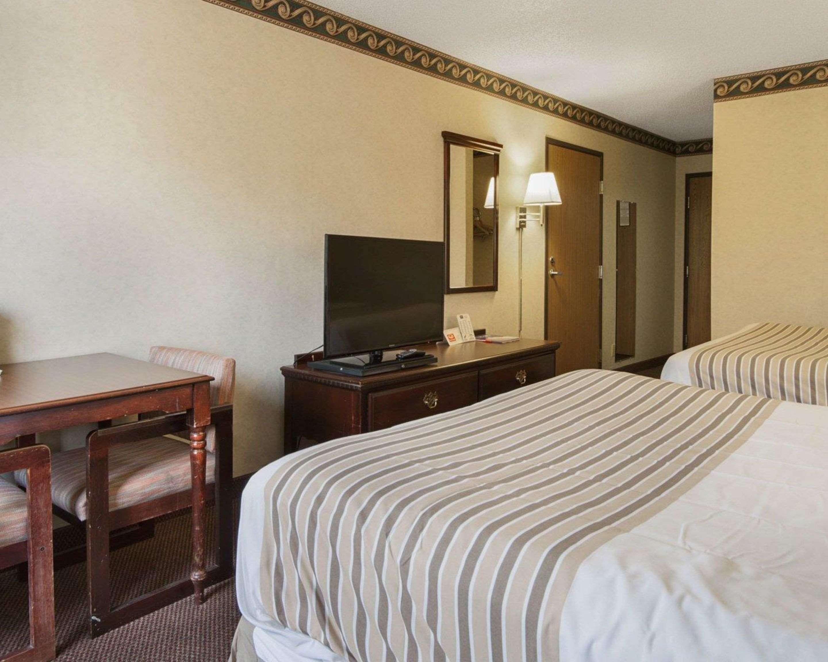 Econo Lodge Inn & Suites Ελ Πάσο Εξωτερικό φωτογραφία